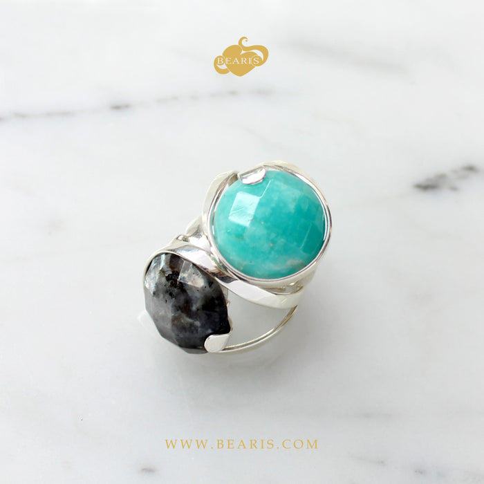 Sortija Rebeca Larvikita